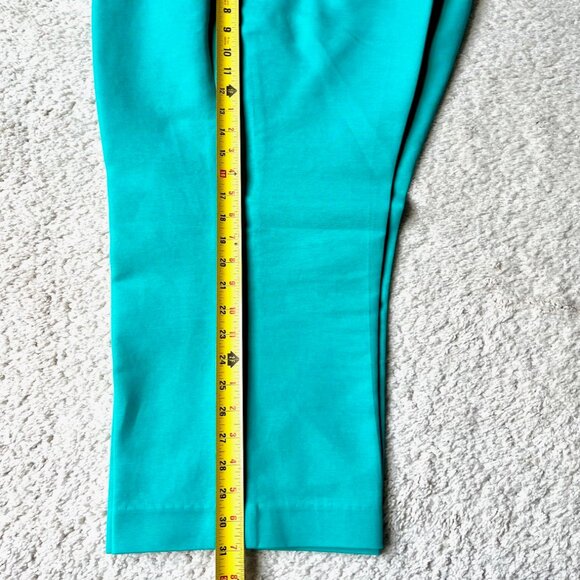 SOLD: Lady's Crop Pants - Summery Green - Size 4, Excellent Condition - Picture 5 of 5